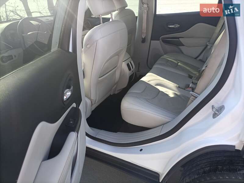 Внедорожник / Кроссовер Jeep Cherokee 2020 в Василькове