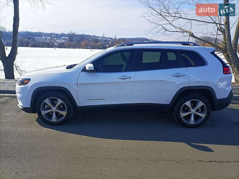 Внедорожник / Кроссовер Jeep Cherokee 2020 в Василькове