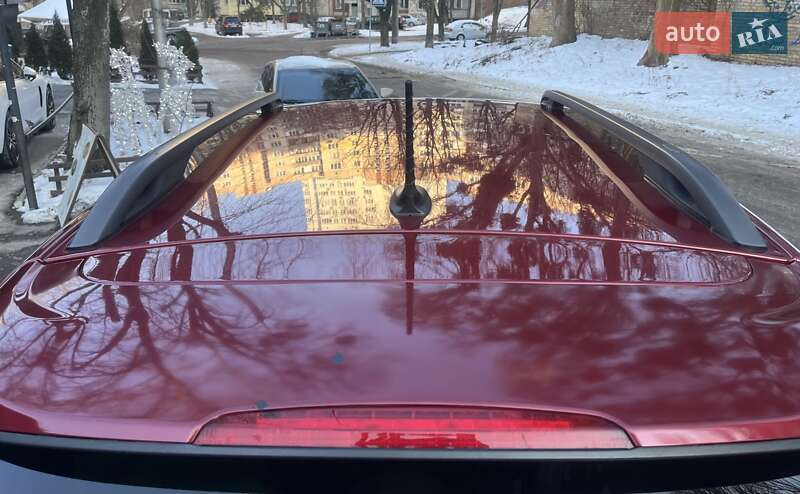 Внедорожник / Кроссовер Jeep Cherokee 2014 в Киеве