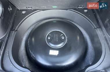 Внедорожник / Кроссовер Jeep Cherokee 2014 в 