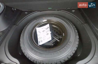 Позашляховик / Кросовер Jeep Cherokee 2015 в Вижниці