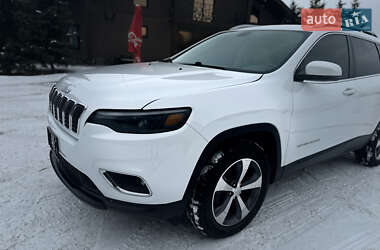 Внедорожник / Кроссовер Jeep Cherokee 2018 в 