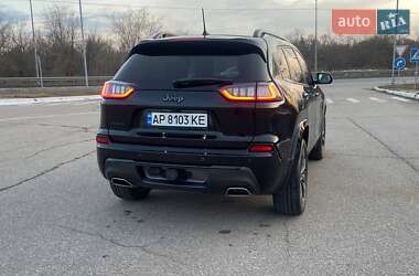 Внедорожник / Кроссовер Jeep Cherokee 2019 в 