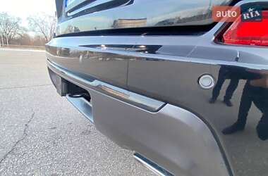 Внедорожник / Кроссовер Jeep Cherokee 2019 в 