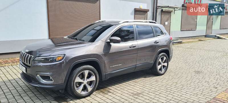 Внедорожник / Кроссовер Jeep Cherokee 2019 в Ивано-Франковске