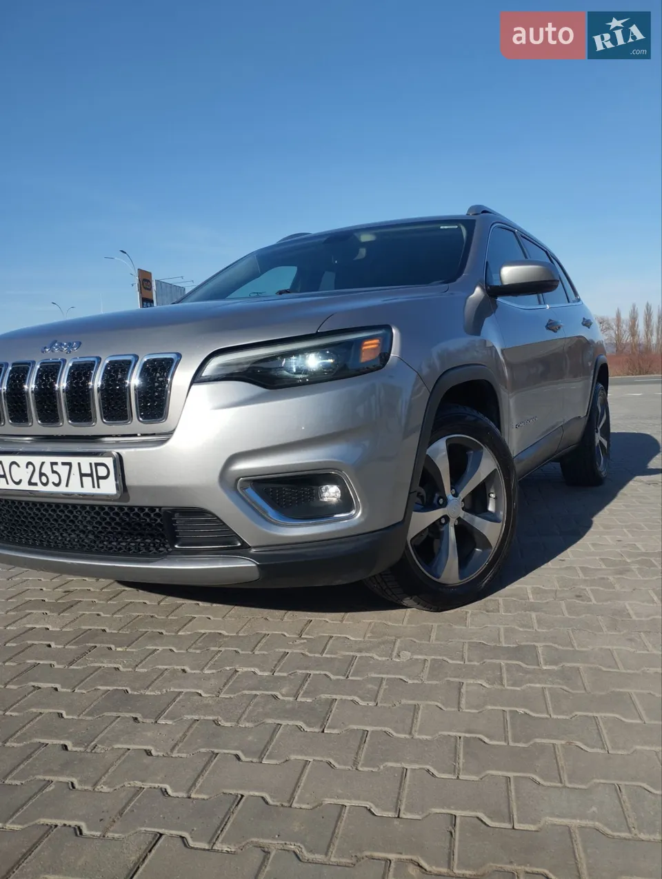 2017 Jeep Cherokee - мініатюра 25