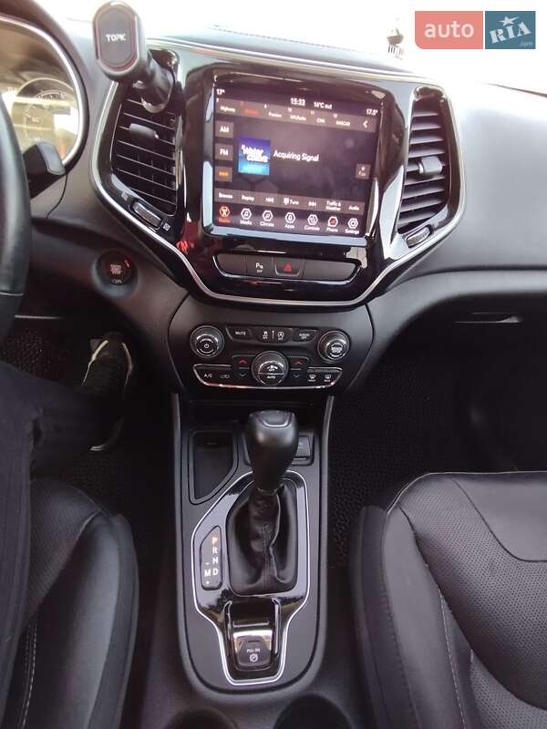 Внедорожник / Кроссовер Jeep Cherokee 2018 в Киеве