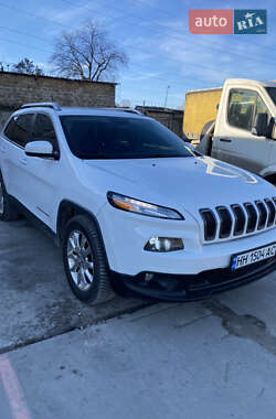 Внедорожник / Кроссовер Jeep Cherokee 2015 в Одессе