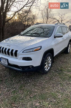 Позашляховик / Кросовер Jeep Cherokee 2015 в 