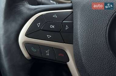 Позашляховик / Кросовер Jeep Cherokee 2016 в 