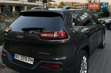 Позашляховик / Кросовер Jeep Cherokee 2017 в 