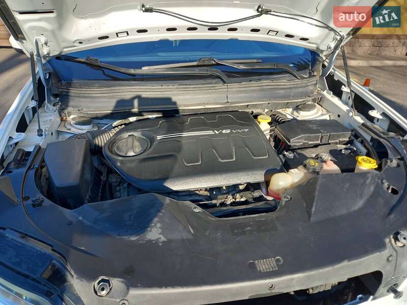 Позашляховик / Кросовер Jeep Cherokee 2020 в Полтаві