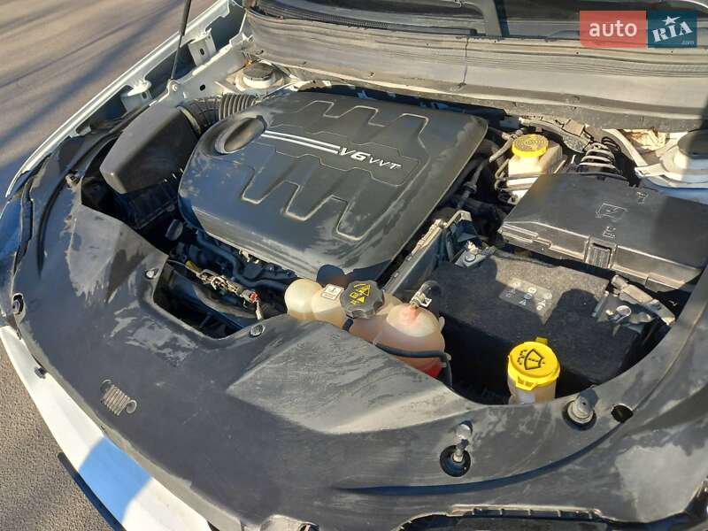 Позашляховик / Кросовер Jeep Cherokee 2020 в Полтаві