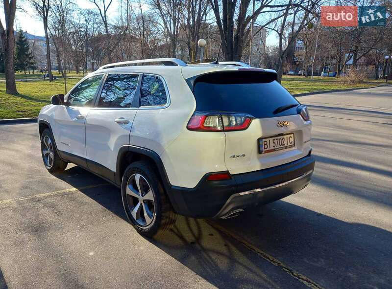Позашляховик / Кросовер Jeep Cherokee 2020 в Полтаві