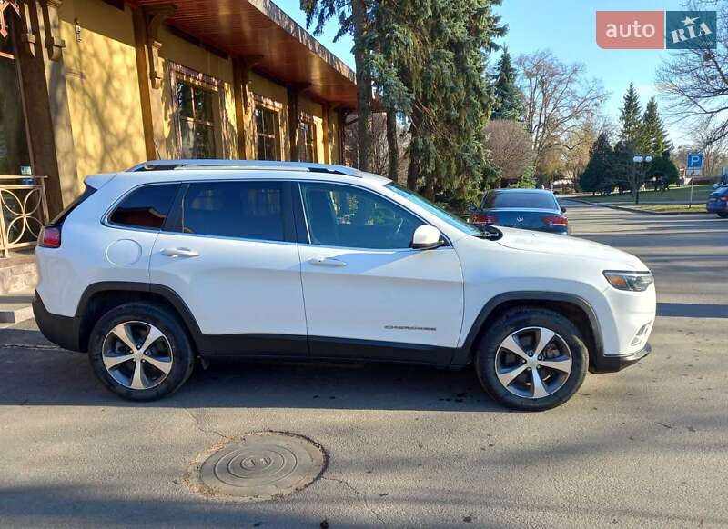 Позашляховик / Кросовер Jeep Cherokee 2020 в Полтаві