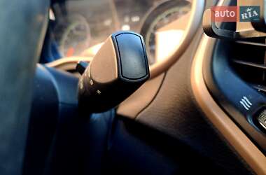 Внедорожник / Кроссовер Jeep Cherokee 2016 в 