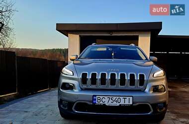 Внедорожник / Кроссовер Jeep Cherokee 2016 в 