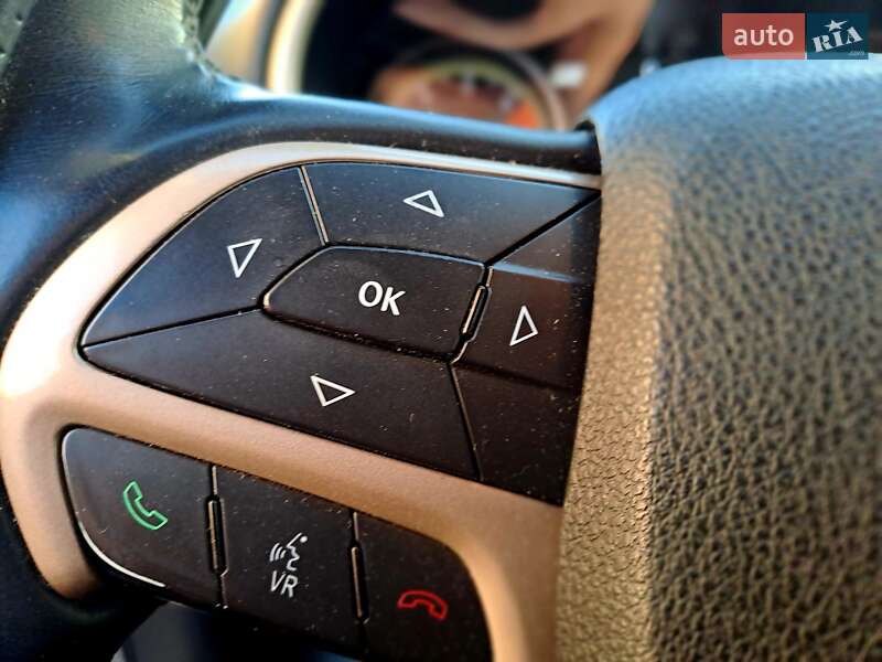 Позашляховик / Кросовер Jeep Cherokee 2016 в Жовкві фото 33 Позашляховик / Кросовер Jeep Cherokee 2016 в Жовкві