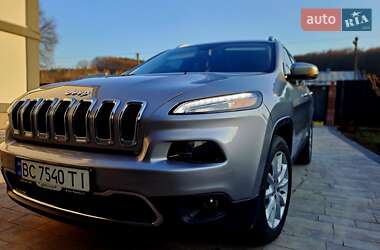 Внедорожник / Кроссовер Jeep Cherokee 2016 в 