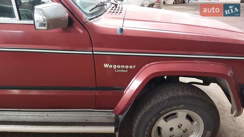 Внедорожник / Кроссовер Jeep Cherokee 1988 в Бережанах