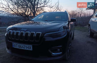 Внедорожник / Кроссовер Jeep Cherokee 2018 в 