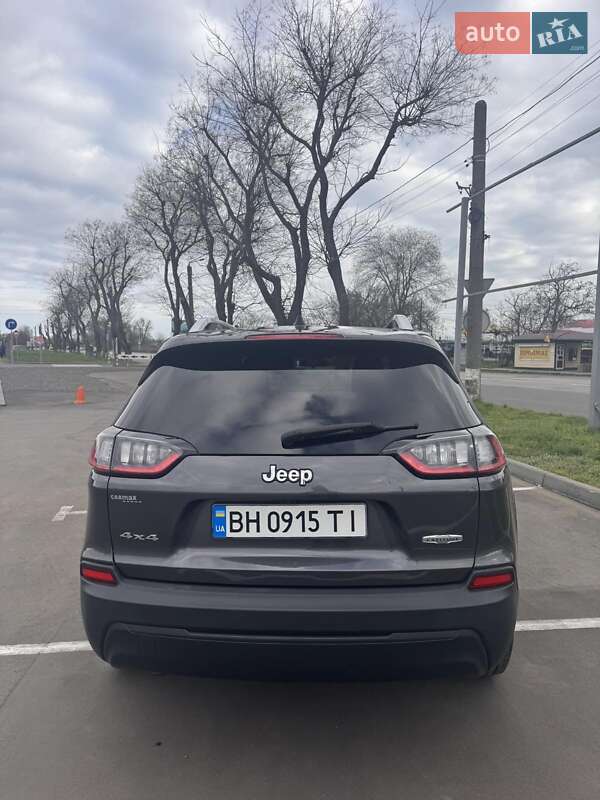 Внедорожник / Кроссовер Jeep Cherokee 2018 в Одессе
