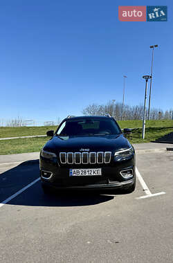 Внедорожник / Кроссовер Jeep Cherokee 2018 в 