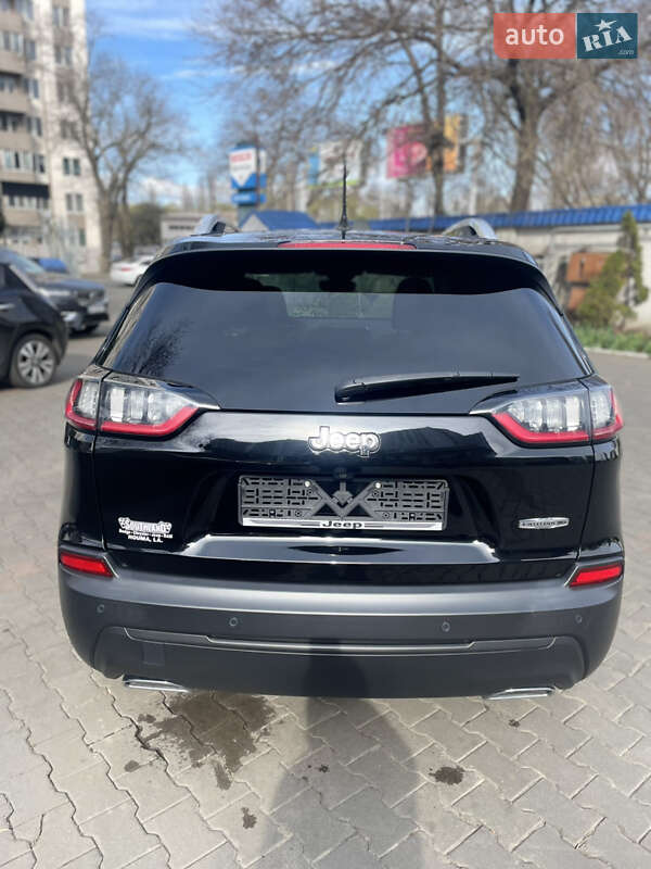 Позашляховик / Кросовер Jeep Cherokee 2021 в Одесі