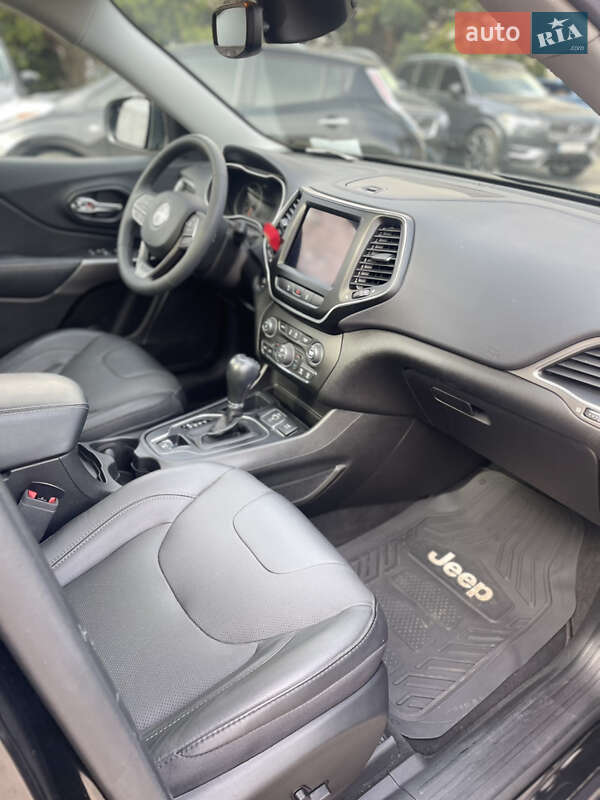 Позашляховик / Кросовер Jeep Cherokee 2021 в Одесі