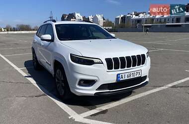 Позашляховик / Кросовер Jeep Cherokee 2020 в 
