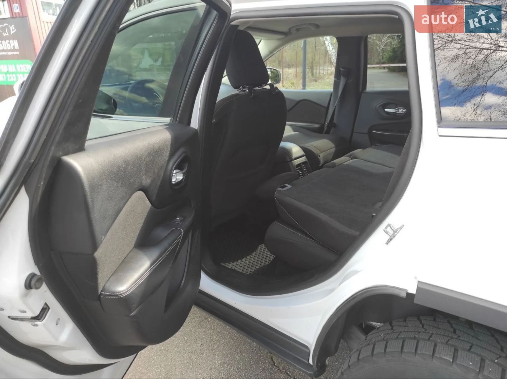 2014 Jeep Cherokee - мініатюра 18