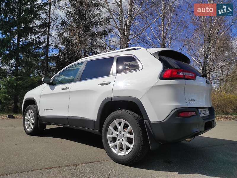Позашляховик / Кросовер Jeep Cherokee 2014 в Києві
