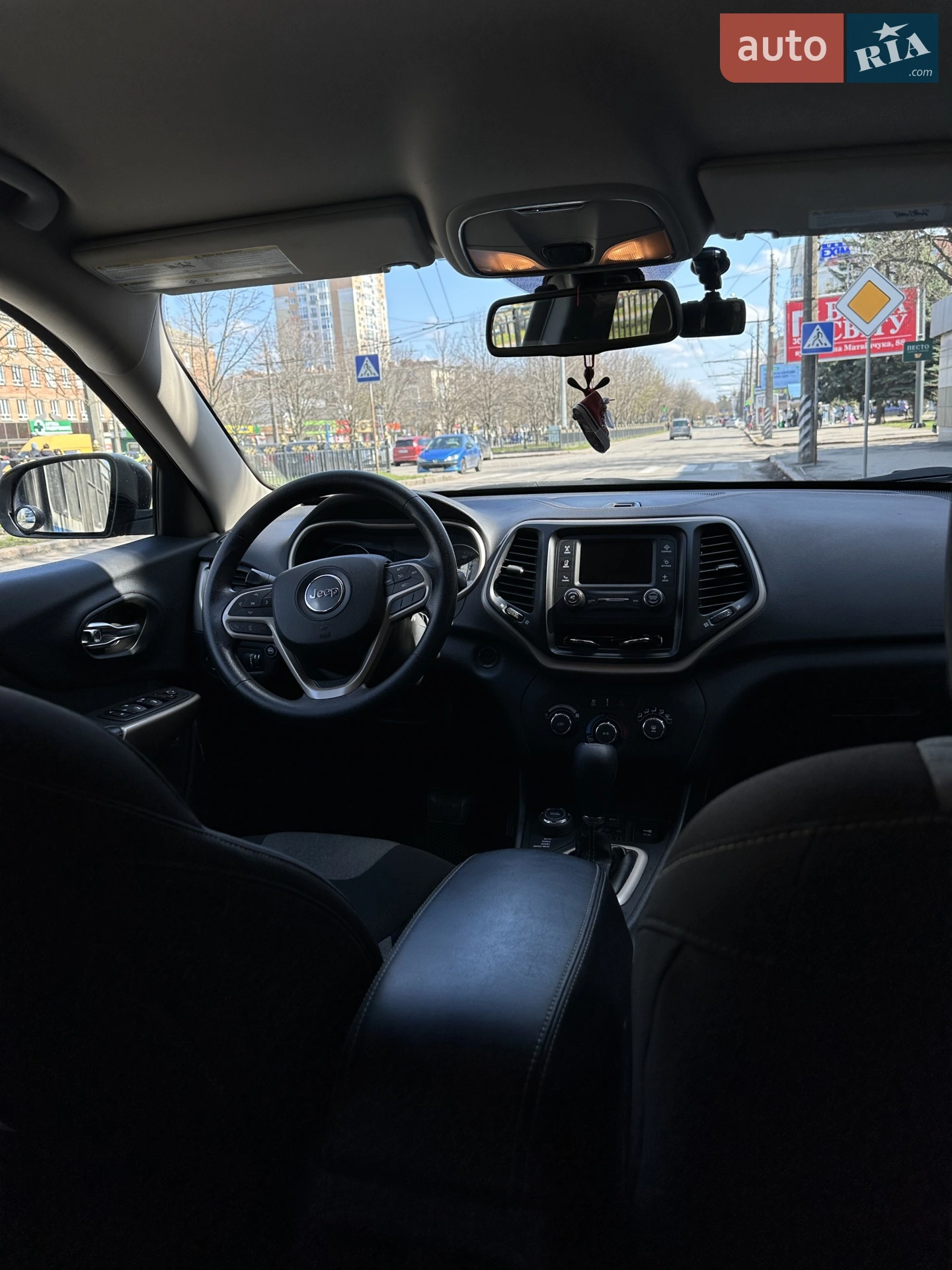 2016 Jeep Cherokee - мініатюра 7
