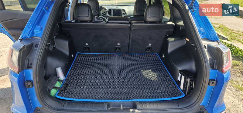 Позашляховик / Кросовер Jeep Cherokee 2020 в Білій Церкві