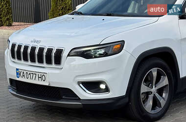 Позашляховик / Кросовер Jeep Cherokee 2019 в 