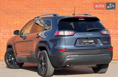 Внедорожник / Кроссовер Jeep Cherokee 2019 в 