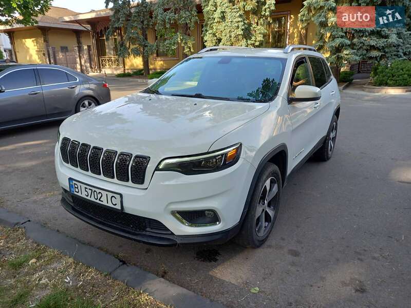 Позашляховик / Кросовер Jeep Cherokee 2020 в Полтаві