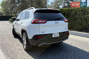 Внедорожник / Кроссовер Jeep Cherokee 2014 в 