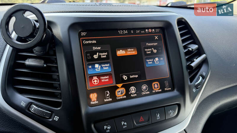 Внедорожник / Кроссовер Jeep Cherokee 2014 в Днепре