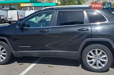 Внедорожник / Кроссовер Jeep Cherokee 2016 в 