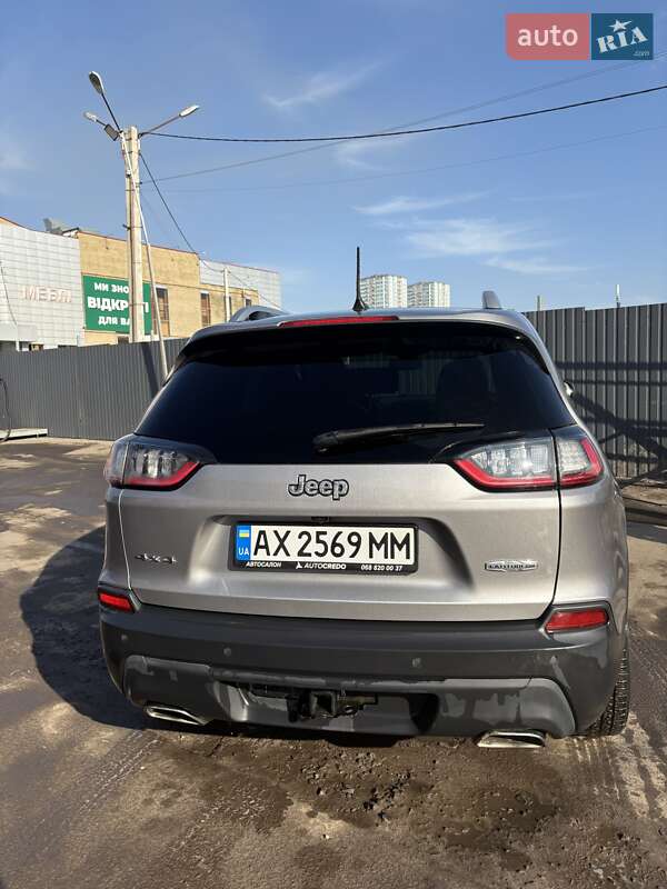 Позашляховик / Кросовер Jeep Cherokee 2019 в Харкові
