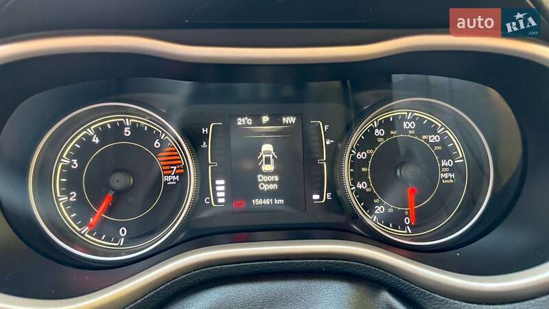 Внедорожник / Кроссовер Jeep Cherokee 2016 в Тернополе