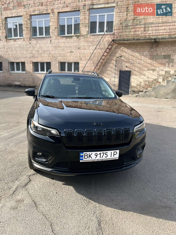 Jeep Cherokee 2019
