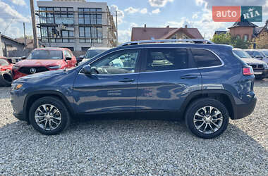 Позашляховик / Кросовер Jeep Cherokee 2019 в 