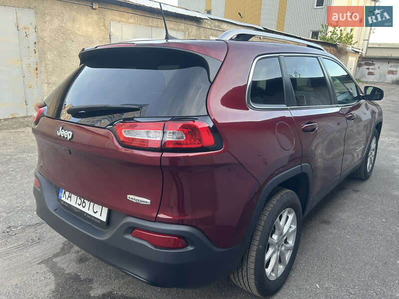 Позашляховик / Кросовер Jeep Cherokee 2017 в Києві