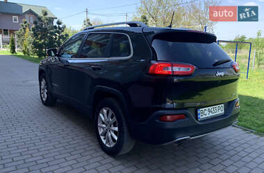 Позашляховик / Кросовер Jeep Cherokee 2016 в 