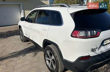 Внедорожник / Кроссовер Jeep Cherokee 2018 в 