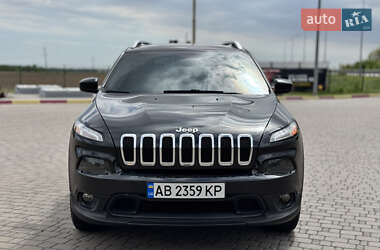 Внедорожник / Кроссовер Jeep Cherokee 2015 в Сумах