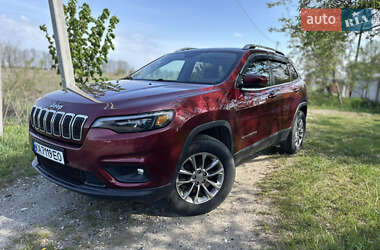 Внедорожник / Кроссовер Jeep Cherokee 2018 в 