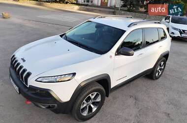 Внедорожник / Кроссовер Jeep Cherokee 2015 в Харькове